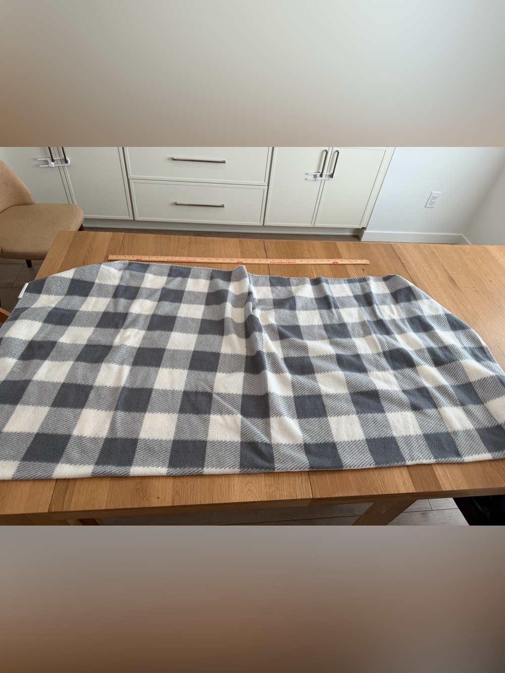Grey and White Fleece Blanket 50”x60”